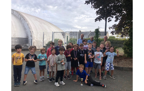Un tournoi aussi amical qu'inoubliable : 21 champions en herbe du TEC (rien qu'ça ) se rencontrent !